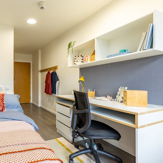 Classic Plus En Suite - Image 1